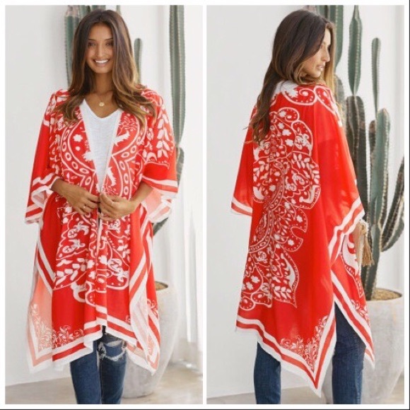 NEW‼️ Red Tokyo Medallion Kimono - kimono - Picture 2 of 4
